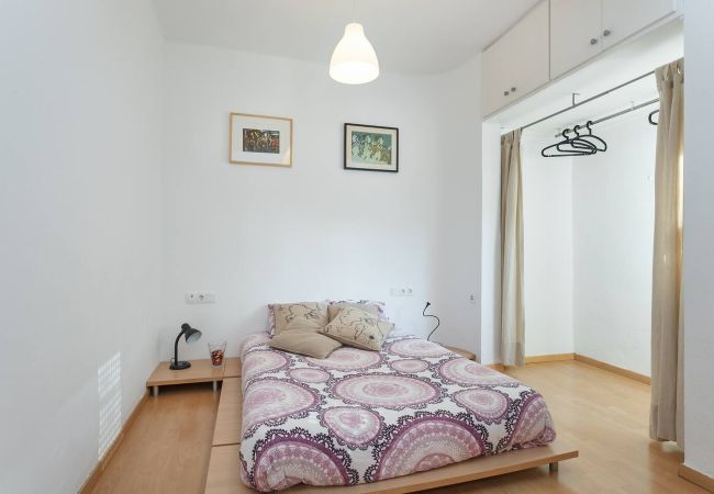 Apartamento en Barcelona - Luminoso, céntrico y silencioso apartamento