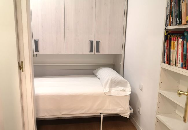 Apartamento en Barcelona - Piso con terraza privada, 3 dormitorios, Eixample