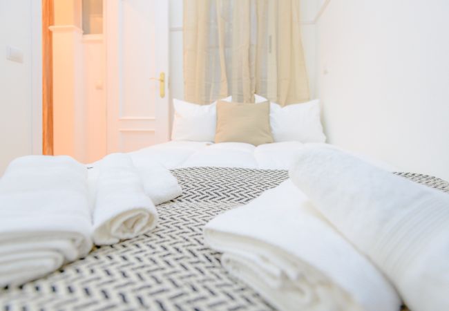 Apartamento en Madrid - M (CAR860) Atractivo apartamento de un dormitorio  Apartamento en Madrid - M (CAR860) Atractivo apartamento de un dormitorio