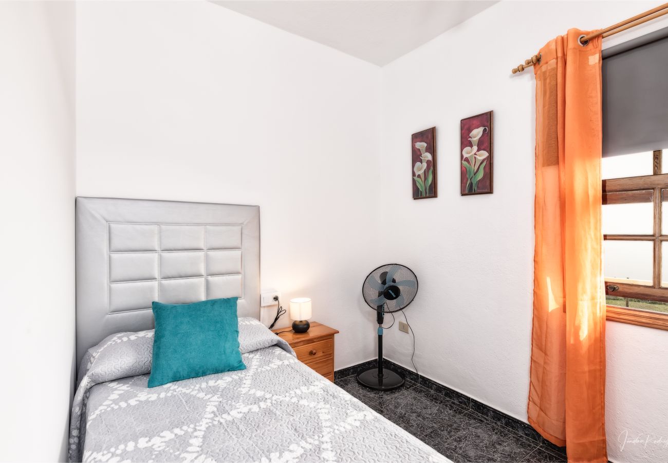 Apartamento en Villa de Mazo - Lightbooking Luymar con piscina Villa de Mazo dos dormitorios