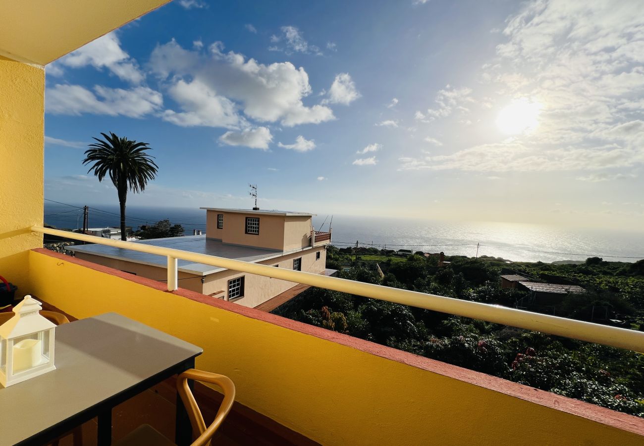 Apartamento en Villa de Mazo - Lightbooking Luymar con piscina Villa de Mazo dos dormitorios
