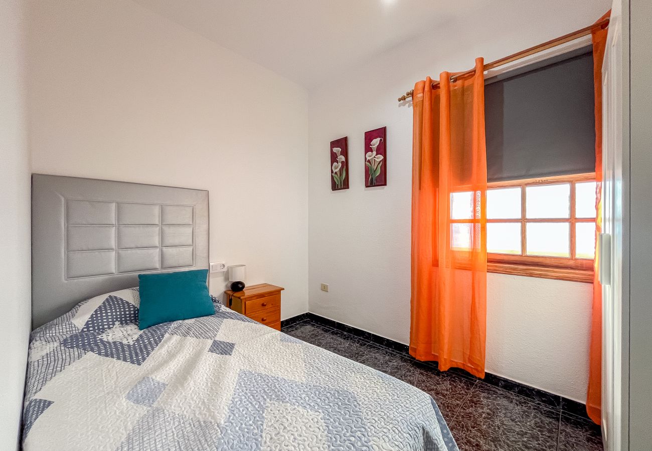 Apartamento en Villa de Mazo - Lightbooking Luymar con piscina Villa de Mazo dos dormitorios