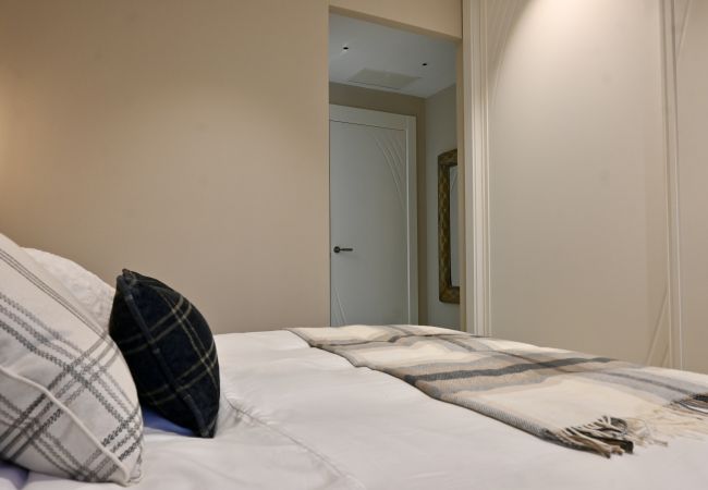 Apartamento en Madrid - Elegante y cómodo apartamento en Goya a pocos metros del Wizink Center  FBR18