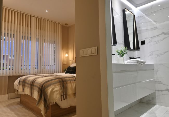 Apartamento en Madrid - Elegante y cómodo apartamento en Goya a pocos metros del Wizink Center  FBR18