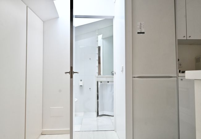 Apartamento en Madrid - M (MYR13) Apartamento con encanto a pocos metros d Apartamento en Madrid - M (MYR13) Apartamento con encanto a pocos metros d