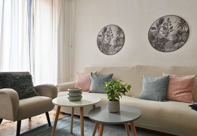 Apartamento en Madrid - M (VEL132) Encantador Apartamento de Cuatro Dormit Apartamento en Madrid - M (VEL132) Encantador Apartamento de Cuatro Dormit