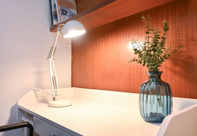 Apartamento en Madrid - M (VEL132) Encantador Apartamento de Cuatro Dormit Apartamento en Madrid - M (VEL132) Encantador Apartamento de Cuatro Dormit