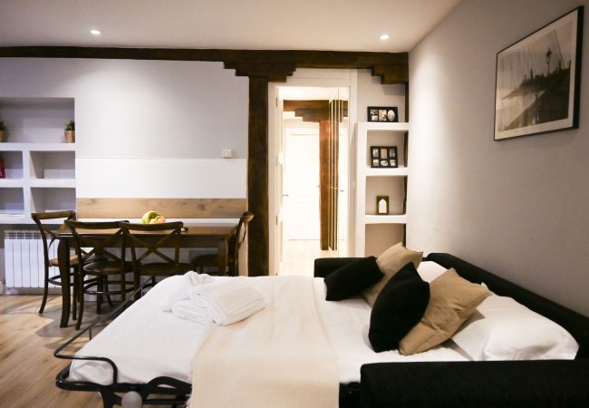 Apartamento en Madrid - M (CBA361) Céntrica y amplia vivienda de cuatro do Apartamento en Madrid - M (CBA361) Céntrica y amplia vivienda de cuatro do