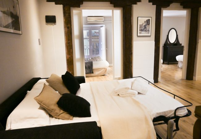 Apartamento en Madrid - M (CBA361) Céntrica y amplia vivienda de cuatro do Apartamento en Madrid - M (CBA361) Céntrica y amplia vivienda de cuatro do