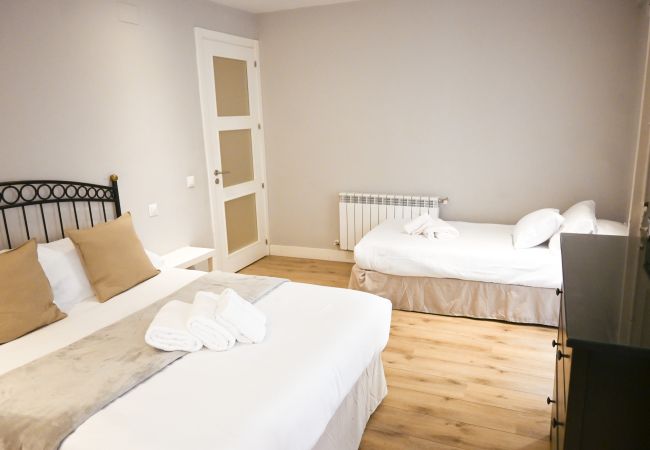 Apartamento en Madrid - M (CBA361) Céntrica y amplia vivienda de cuatro do Apartamento en Madrid - M (CBA361) Céntrica y amplia vivienda de cuatro do