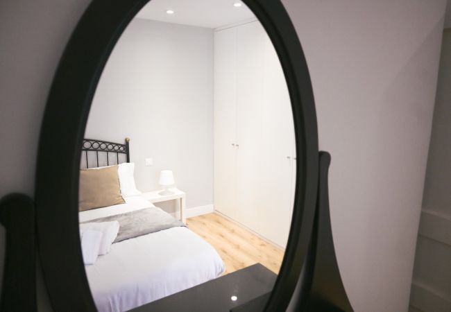 Apartamento en Madrid - M (CBA361) Céntrica y amplia vivienda de cuatro do Apartamento en Madrid - M (CBA361) Céntrica y amplia vivienda de cuatro do