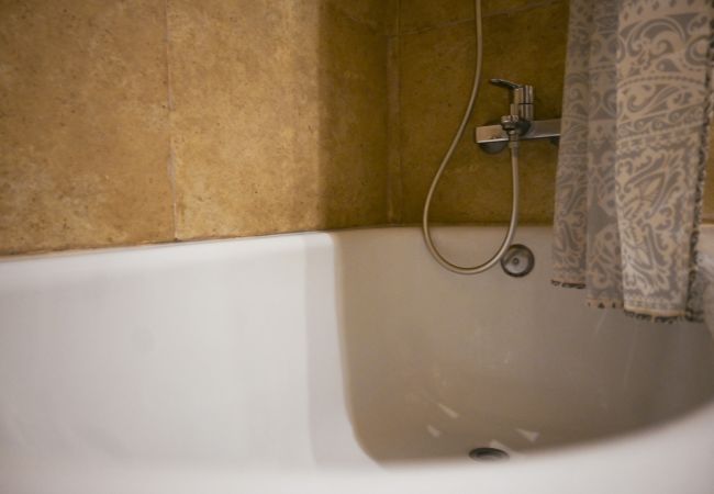 Apartamento en Madrid - M (CBA361) Céntrica y amplia vivienda de cuatro do Apartamento en Madrid - M (CBA361) Céntrica y amplia vivienda de cuatro do