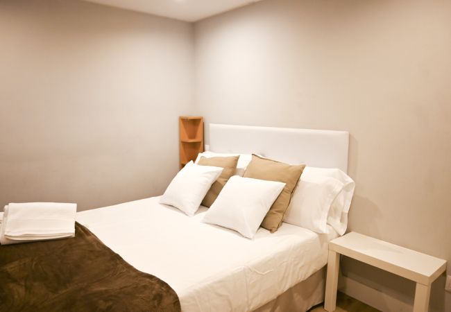 Apartamento en Madrid - M (CBA361) Céntrica y amplia vivienda de cuatro do Apartamento en Madrid - M (CBA361) Céntrica y amplia vivienda de cuatro do