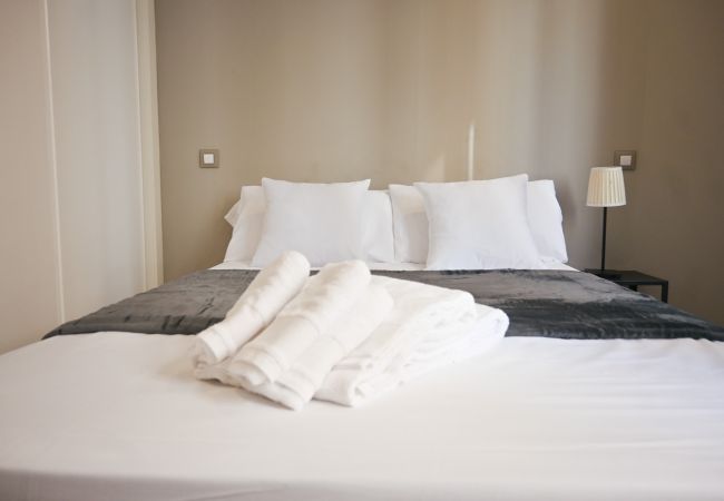 Apartamento en Madrid - M (PAL41) Amplia vivienda de tres dormitorios en L Apartamento en Madrid - M (PAL41) Amplia vivienda de tres dormitorios en L