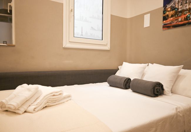 Apartamento en Madrid - M (PAL41) Amplia vivienda de tres dormitorios en L Apartamento en Madrid - M (PAL41) Amplia vivienda de tres dormitorios en L