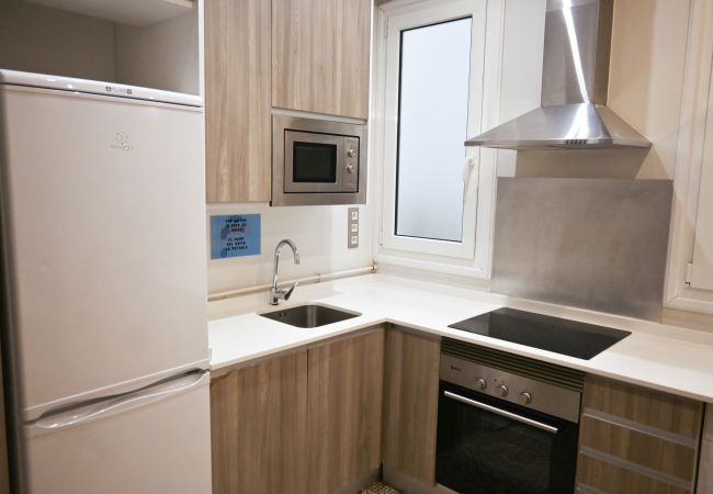 Apartamento en Madrid - M (PAL41) Amplia vivienda de tres dormitorios en L Apartamento en Madrid - M (PAL41) Amplia vivienda de tres dormitorios en L