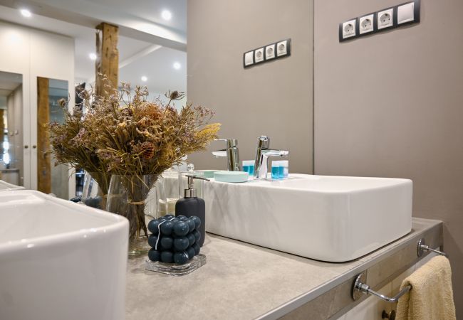 Apartamento en Madrid - M (PEZ11) Temporada de alquiler en el corazón de M Apartamento en Madrid - M (PEZ11) Temporada de alquiler en el corazón de M