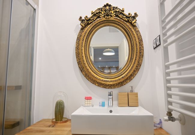 Apartamento en Madrid - M (PEZ11) Temporada de alquiler en el corazón de M Apartamento en Madrid - M (PEZ11) Temporada de alquiler en el corazón de M