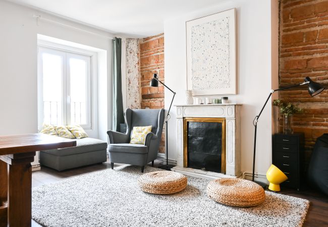 Apartamento en Madrid - M (PEZ11) Temporada de alquiler en el corazón de M Apartamento en Madrid - M (PEZ11) Temporada de alquiler en el corazón de M