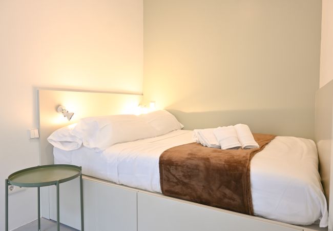 Apartamento en Madrid - M (AMP412) Encantador apartamento de 2 dormitorios Apartamento en Madrid - M (AMP412) Encantador apartamento de 2 dormitorios