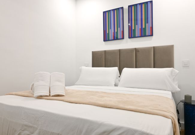 Apartamento en Madrid - M (VIL45) Amplia Casa de 3 Dormitorios: Vive la Na Apartamento en Madrid - M (VIL45) Amplia Casa de 3 Dormitorios: Vive la Na