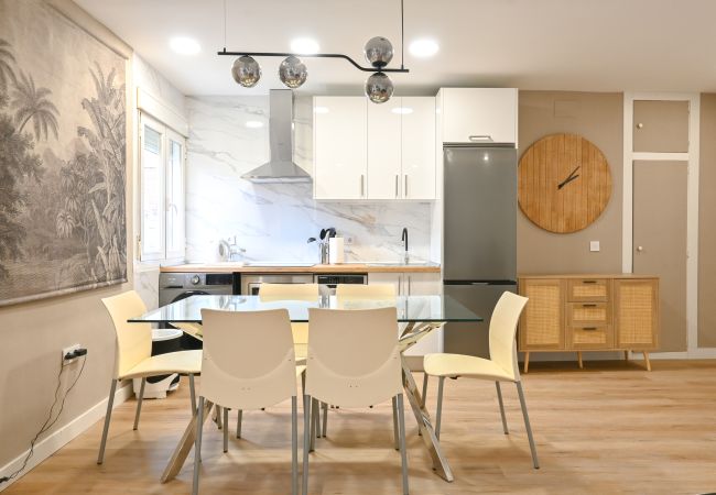 Apartamento en Madrid - M (VIL45) Amplia Casa de 3 Dormitorios: Vive la Na Apartamento en Madrid - M (VIL45) Amplia Casa de 3 Dormitorios: Vive la Na