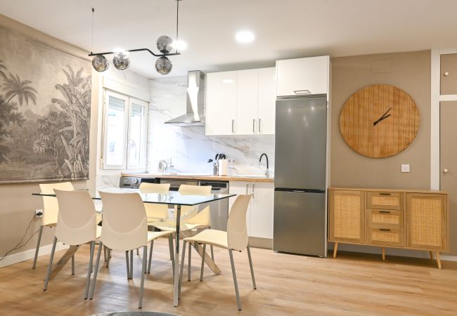 Apartamento en Madrid - Amplia Casa de 3 Dormitorios: Vive la Naturaleza a Pasos de Casa y Campo