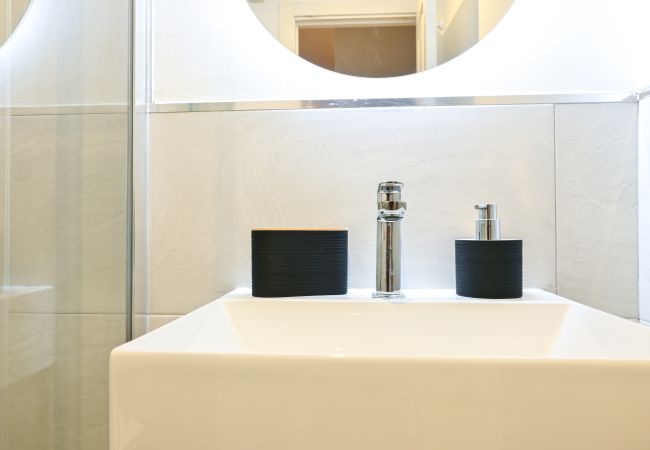 Apartamento en Madrid - M (ORE512) Apartamento Espacioso de Tres Dormitori Apartamento en Madrid - M (ORE512) Apartamento Espacioso de Tres Dormitori