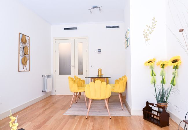 Apartamento en Madrid - Estilo y Comodidad en Delicias Apartamento 