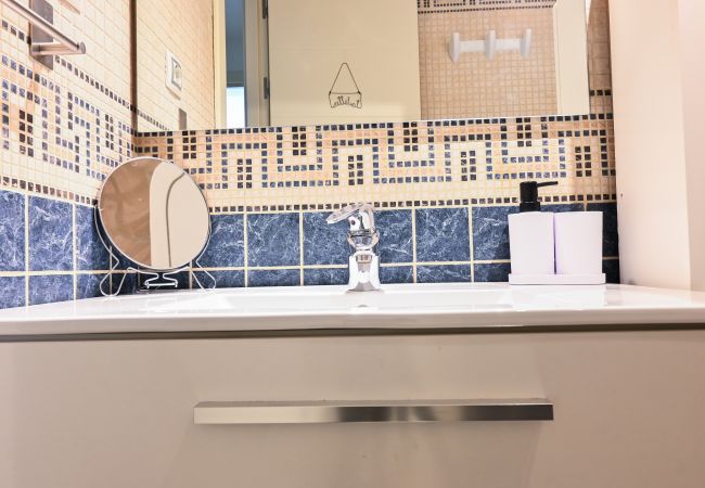 Apartamento en Madrid - M (ERO140) Apartamento con Estilo y Comodidad Apartamento en Madrid - M (ERO140) Apartamento con Estilo y Comodidad