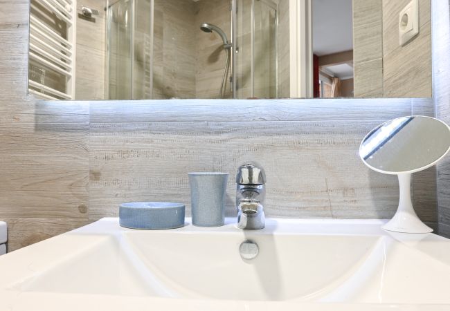 Apartamento en Madrid - M (FCA340) Coqueto estudio con piscina en Ciudad L Apartamento en Madrid - M (FCA340) Coqueto estudio con piscina en Ciudad L