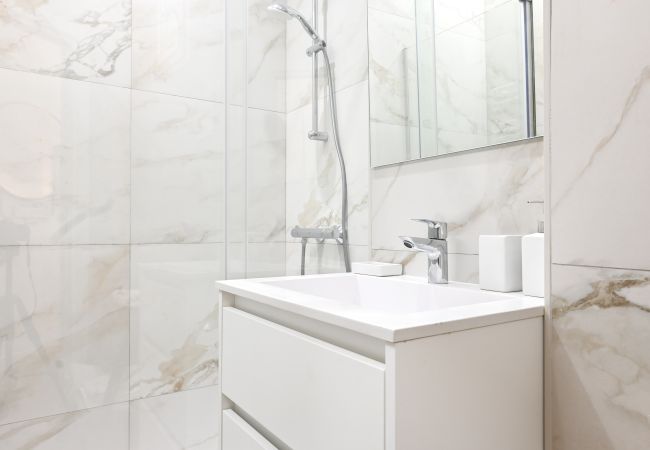 Estudio en Madrid - M (EST21) Céntrico y Luminoso Apartamento  en Madr Estudio en Madrid - M (EST21) Céntrico y Luminoso Apartamento  en Madr