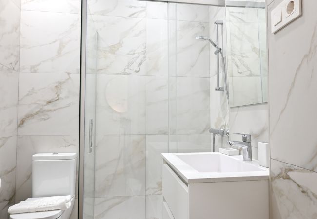 Estudio en Madrid - M (EST21) Céntrico y Luminoso Apartamento  en Madr Estudio en Madrid - M (EST21) Céntrico y Luminoso Apartamento  en Madr