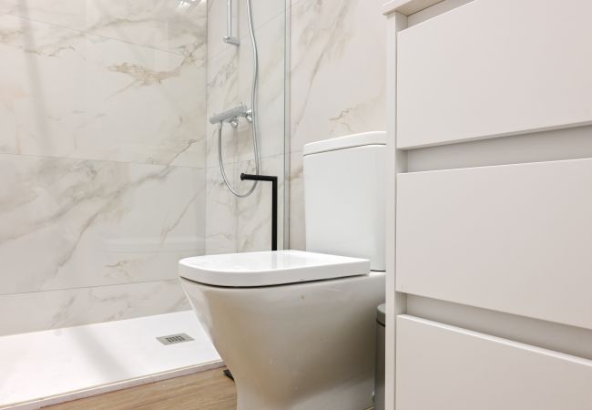 Estudio en Madrid - M (EST22) Céntrico y Luminoso Apartamento en Madri Estudio en Madrid - M (EST22) Céntrico y Luminoso Apartamento en Madri