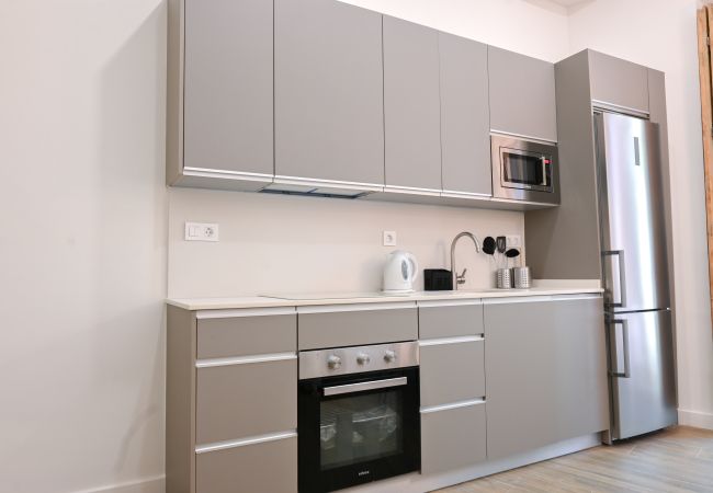 Estudio en Madrid - M (EST23) Céntrico y Luminoso Estudio Duplex en Ma Estudio en Madrid - M (EST23) Céntrico y Luminoso Estudio Duplex en Ma