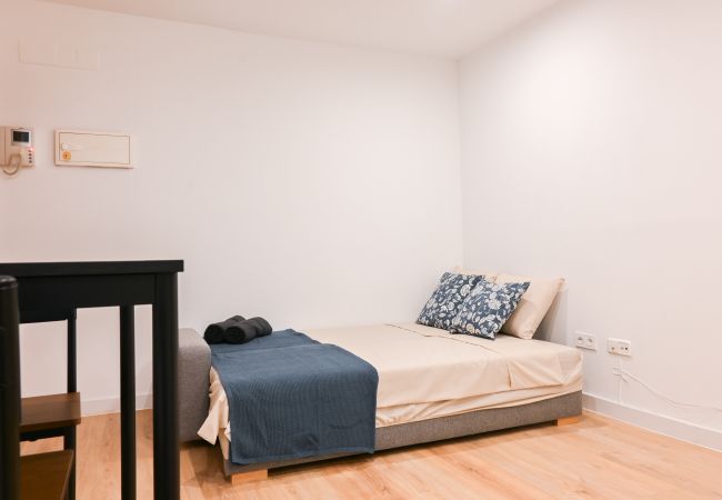 Estudio en Madrid - M (SLR16)  Lindo estudio en barrio Justicia Estudio en Madrid - M (SLR16)  Lindo estudio en barrio Justicia