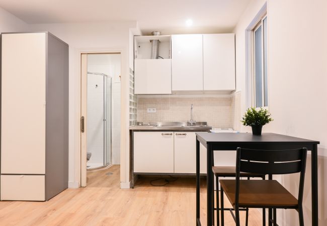 Estudio en Madrid - M (SLR16)  Lindo estudio en barrio Justicia Estudio en Madrid - M (SLR16)  Lindo estudio en barrio Justicia