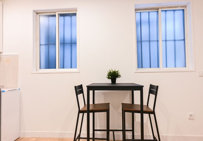 Estudio en Madrid - M (SLR16)  Lindo estudio en barrio Justicia Estudio en Madrid - M (SLR16)  Lindo estudio en barrio Justicia