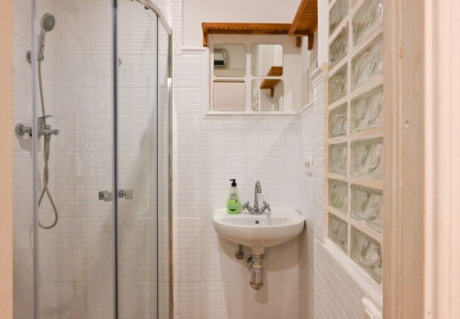 Estudio en Madrid - M (SLR16)  Lindo estudio en barrio Justicia Estudio en Madrid - M (SLR16)  Lindo estudio en barrio Justicia