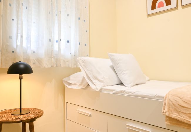 Apartamento en Madrid - M (EMB1545) Coqueto Apartamento de dos dormitorios Apartamento en Madrid - M (EMB1545) Coqueto Apartamento de dos dormitorios