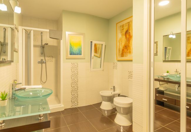 Apartamento en Madrid - M (VDP17) Amplio apartamento de tres dormitorios e Apartamento en Madrid - M (VDP17) Amplio apartamento de tres dormitorios e