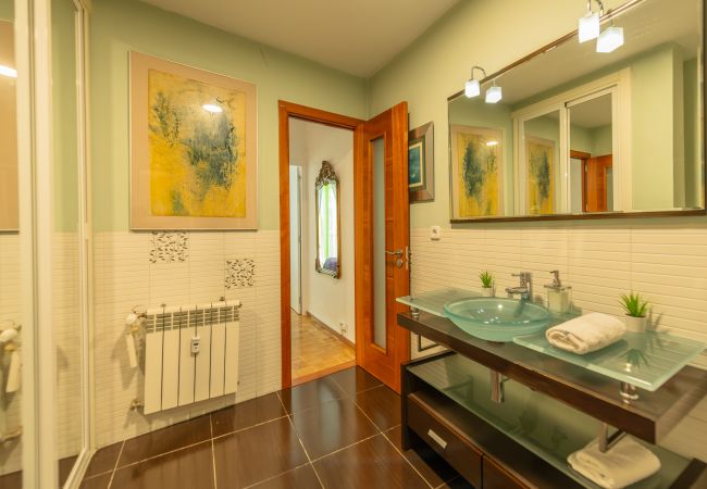 Apartamento en Madrid - M (VDP17) Amplio apartamento de tres dormitorios e Apartamento en Madrid - M (VDP17) Amplio apartamento de tres dormitorios e