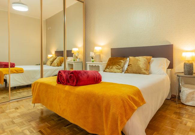 Apartamento en Madrid - M (VDP17) Amplio apartamento de tres dormitorios e Apartamento en Madrid - M (VDP17) Amplio apartamento de tres dormitorios e