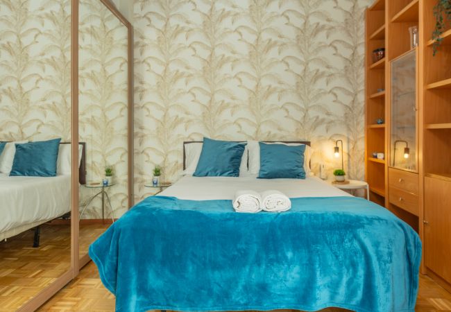 Apartamento en Madrid - M (VDP17) Amplio apartamento de tres dormitorios e Apartamento en Madrid - M (VDP17) Amplio apartamento de tres dormitorios e