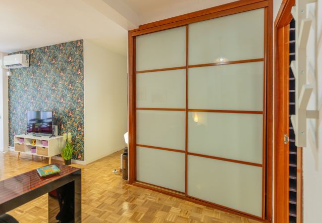 Apartamento en Madrid - M (VDP17) Amplio apartamento de tres dormitorios e Apartamento en Madrid - M (VDP17) Amplio apartamento de tres dormitorios e