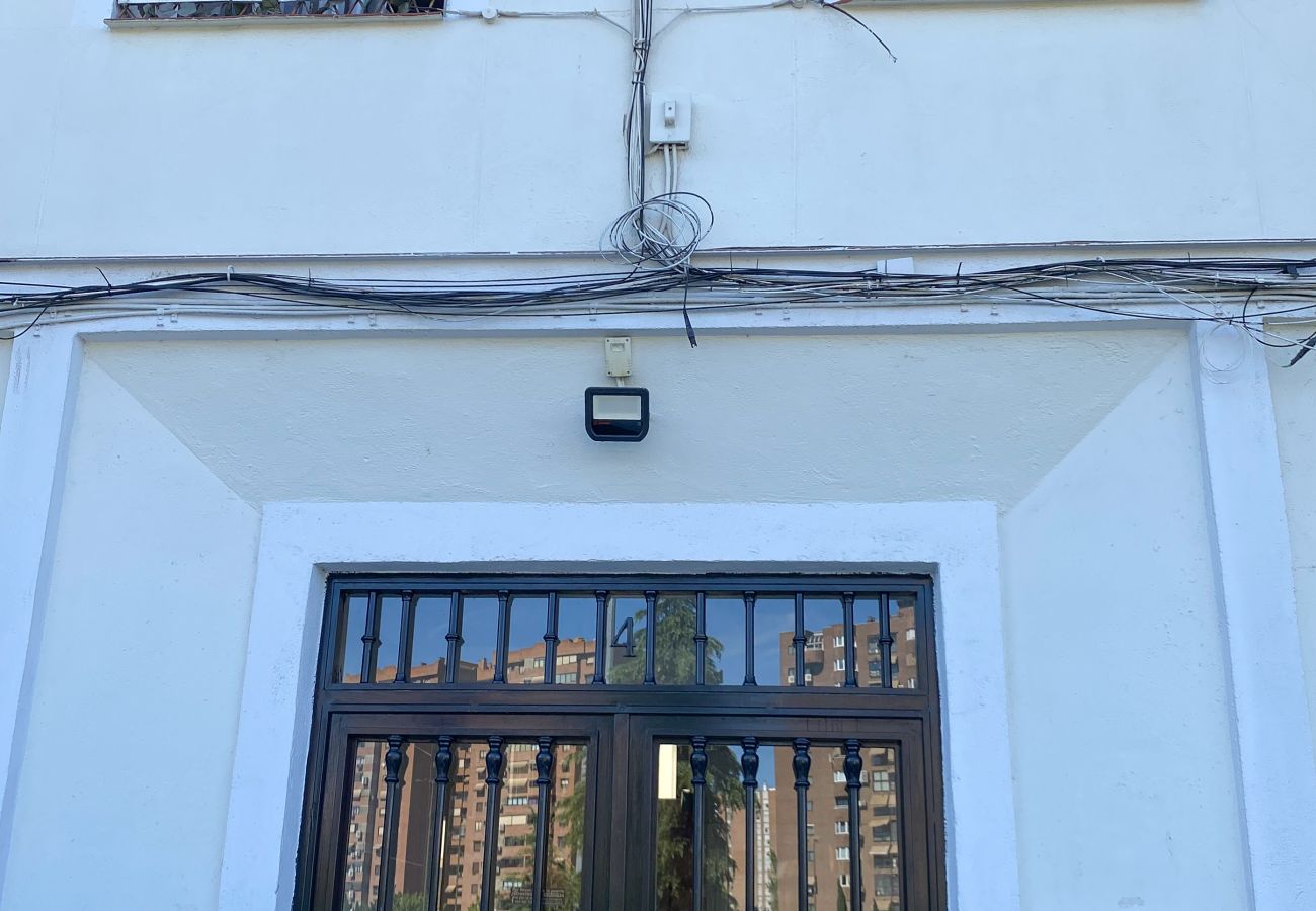 Apartamento en Madrid - M (PAS4C3A) Amplio y luminoso apartamento de tres