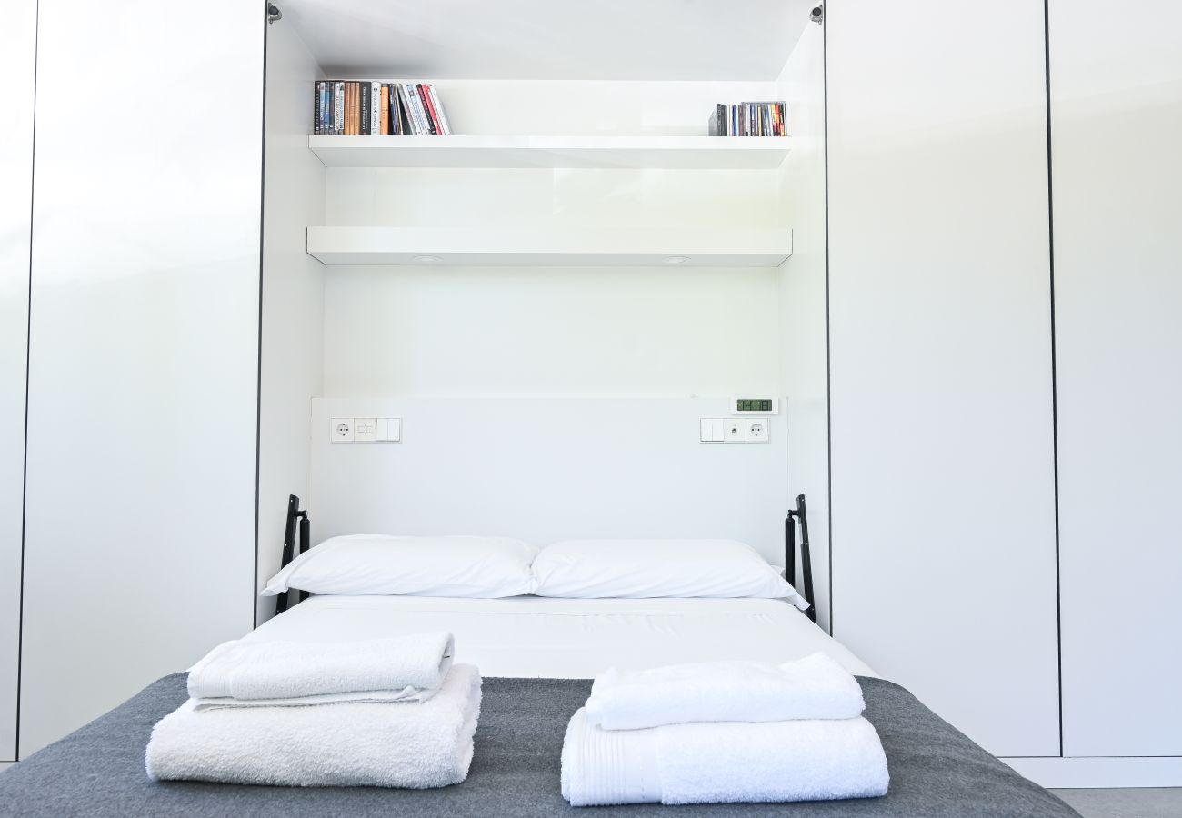 Estudio en Madrid - M (VAN10) Espectacular apartamento con área de tr