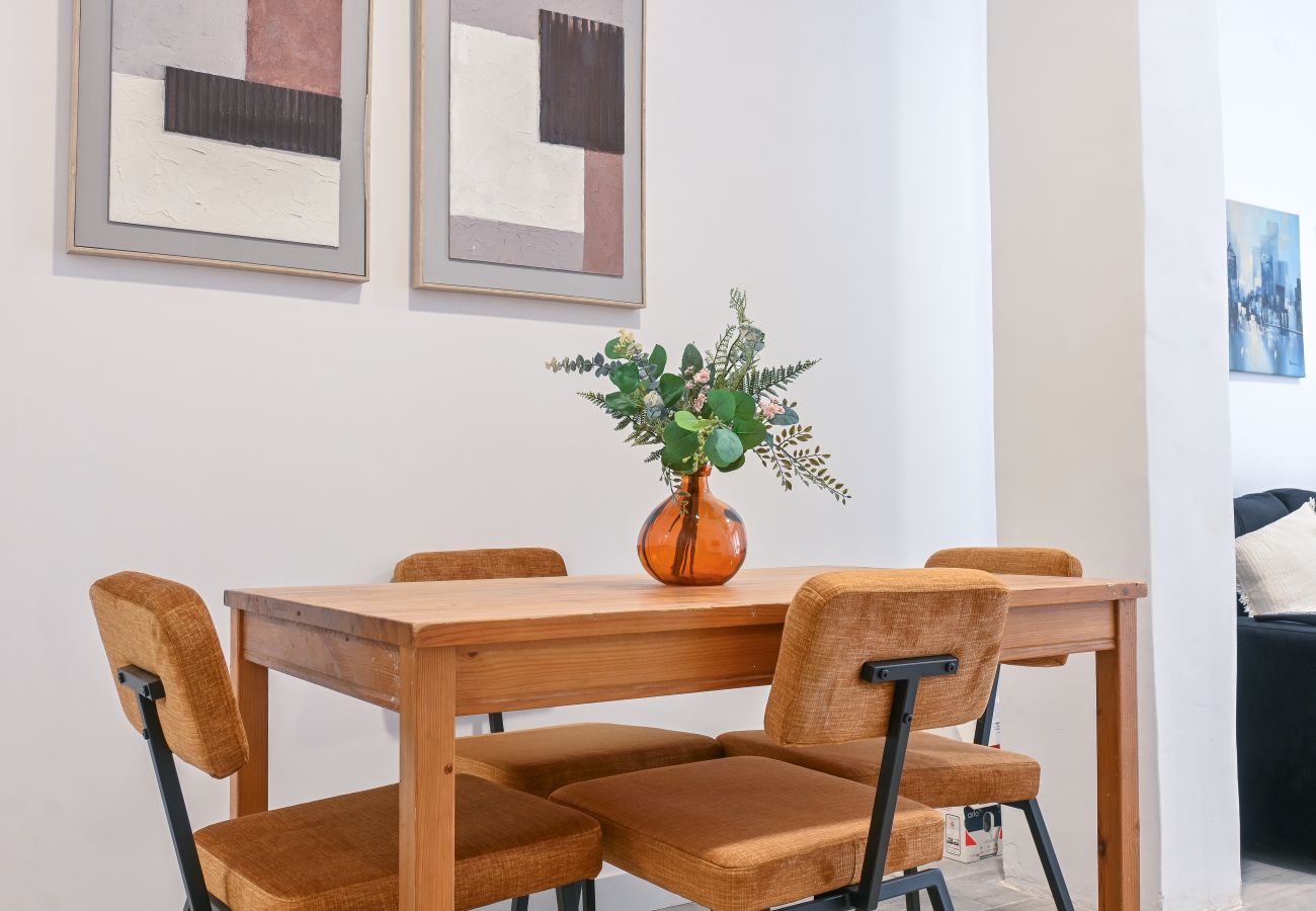 Apartamento en Madrid - M (POL49) Agradable apartamento de un dormitorio e