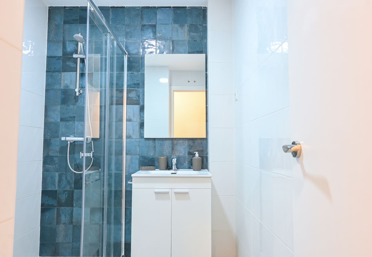 Apartamento en Madrid - M (POL49) Agradable apartamento de un dormitorio e