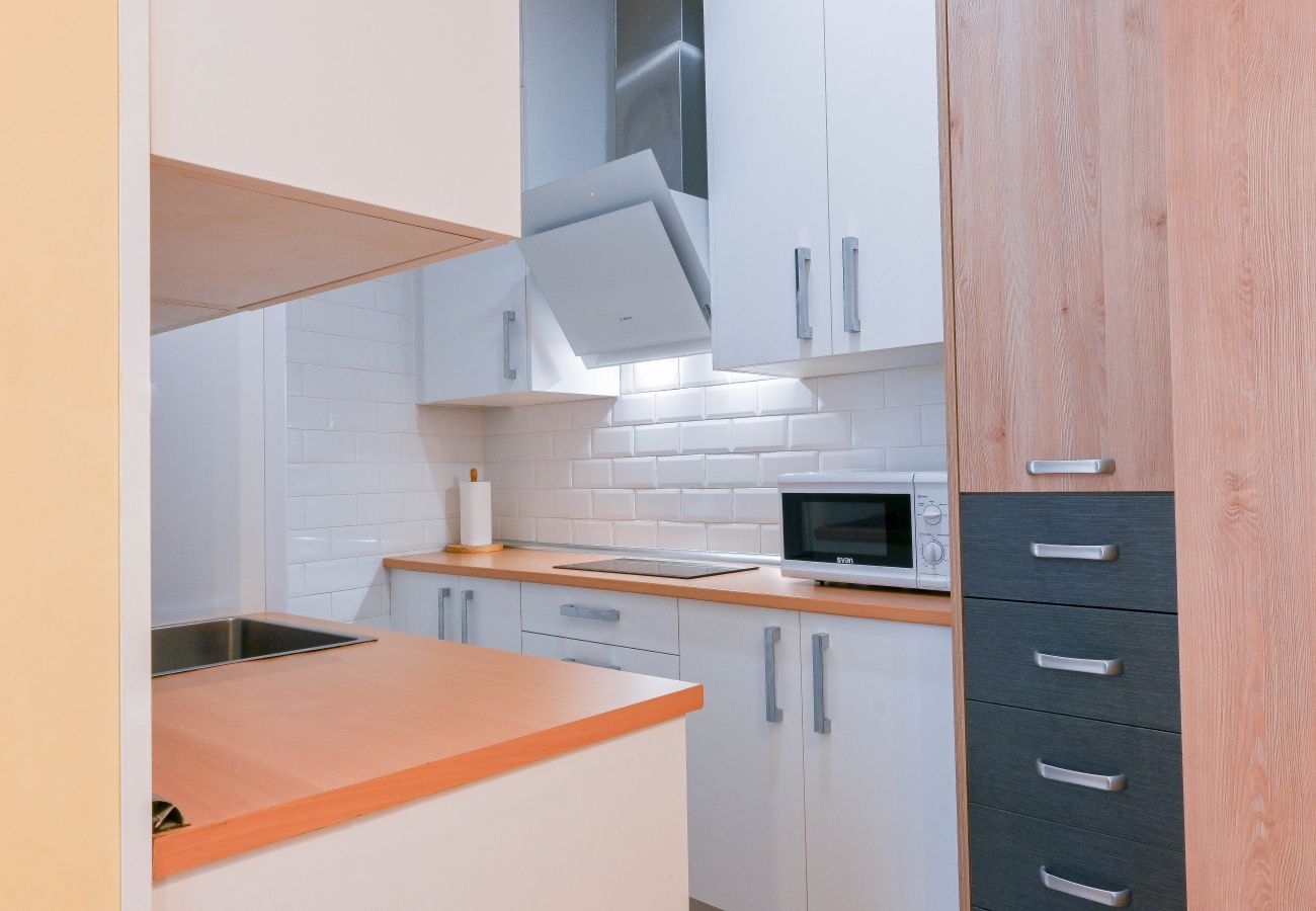 Estudio en Madrid - M (ZUI33) Encantadora vivienda a pocos minutos del